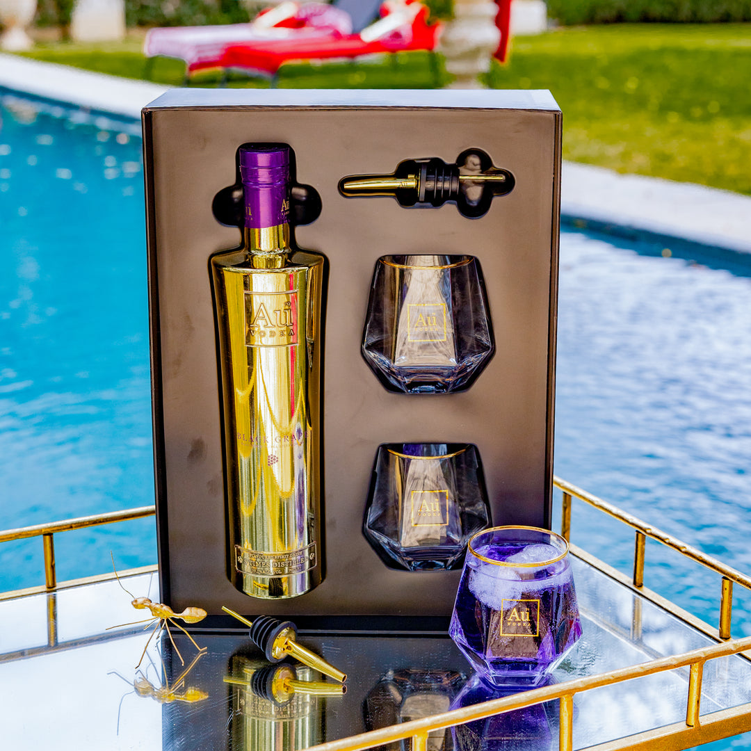 Au Vodka Gift Pack - Black Grape 70cl