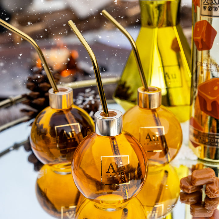 Au Vodka Sticky Toffee & Bauble Bundle